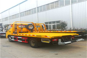 兴平附近拖车救援搭电